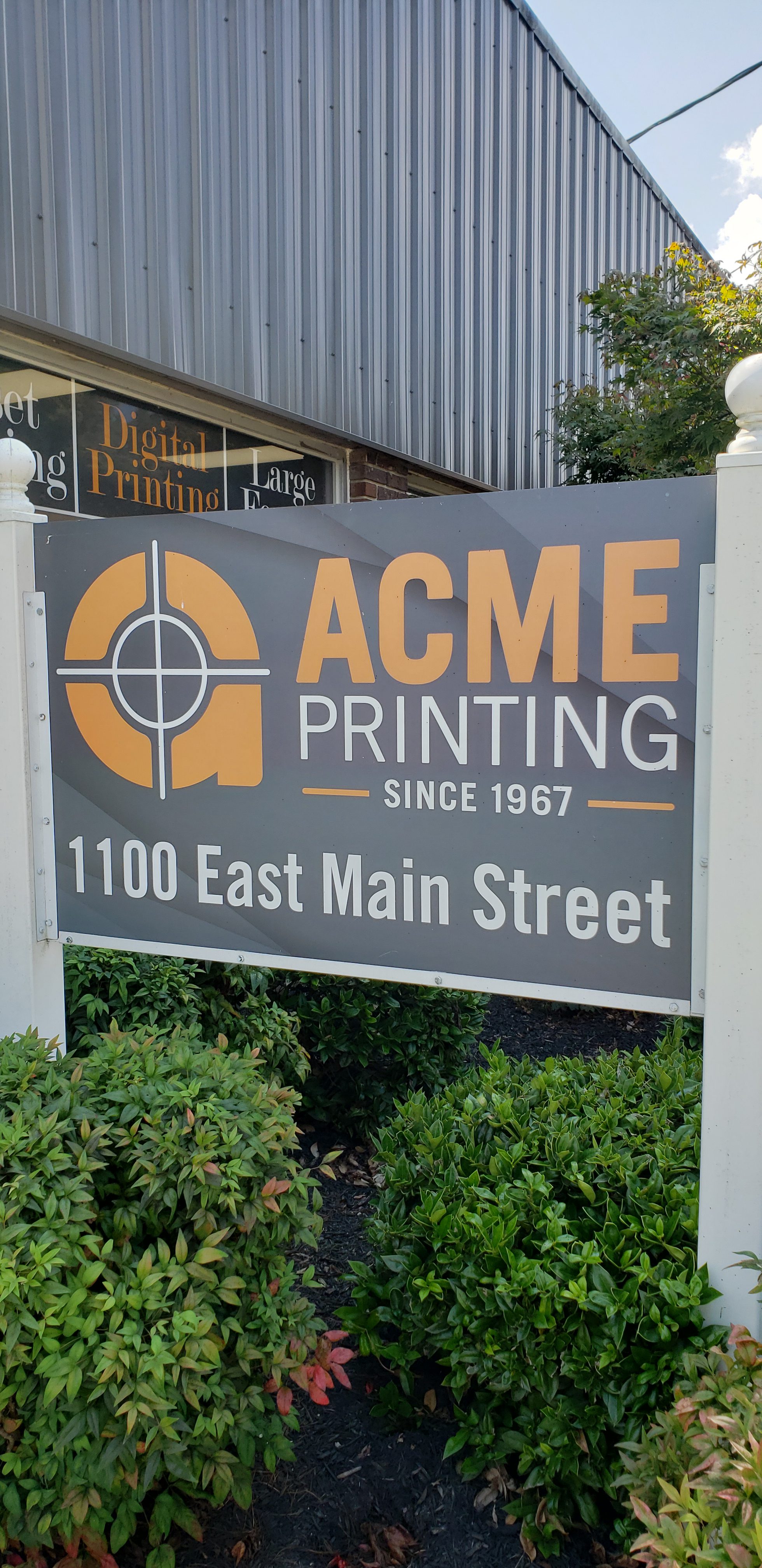 Acme Printing sign in Morristown, Tennessee